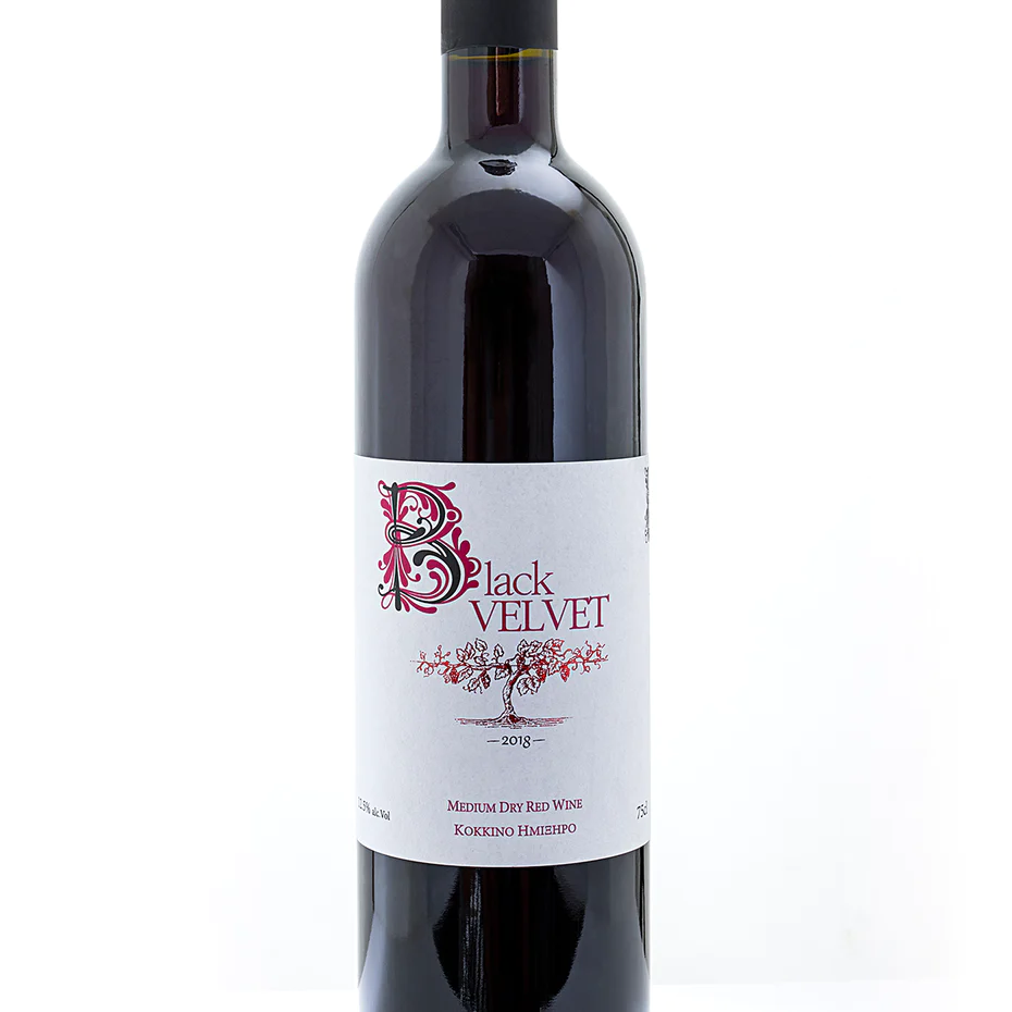 Black Velvet Medium Dry Red Wine (750 ml)